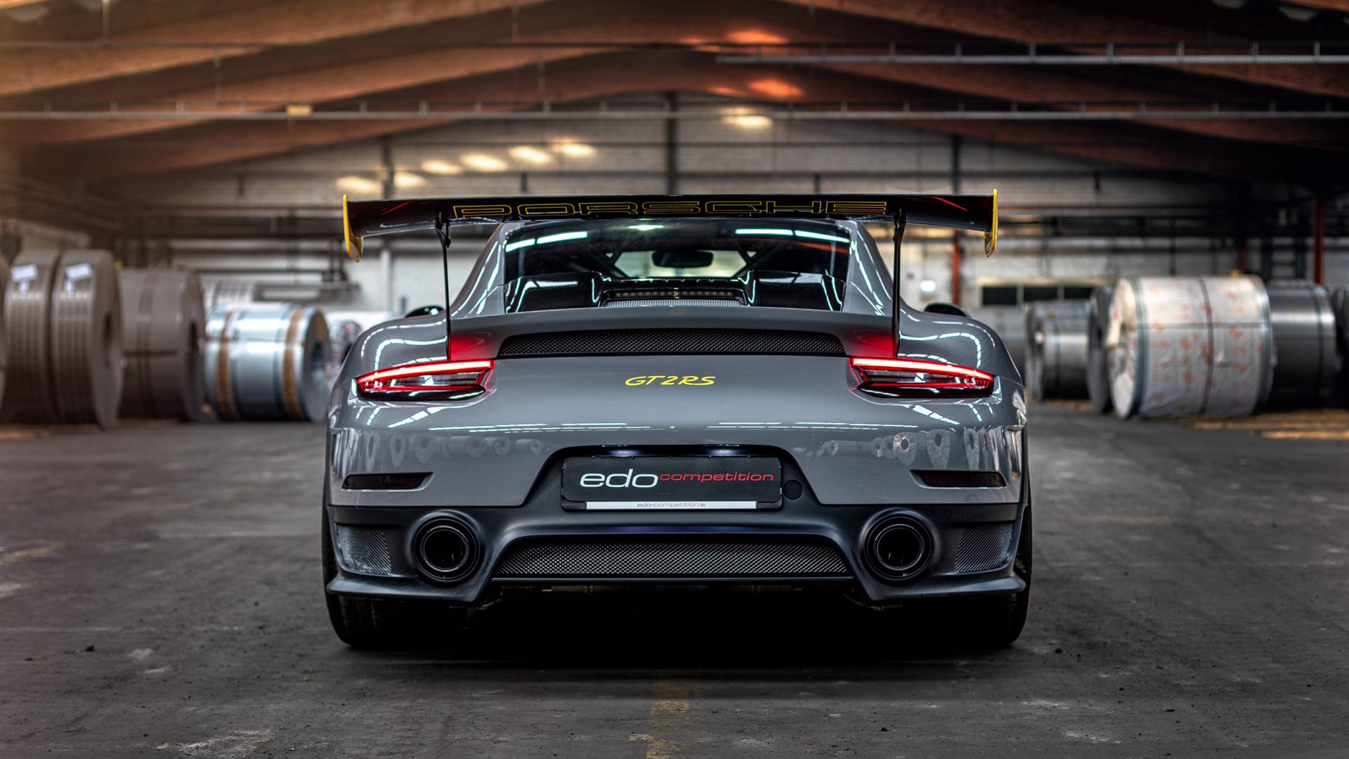 中国篮球运动员海外举办交流赛，经验丰富，中国篮球外籍教练