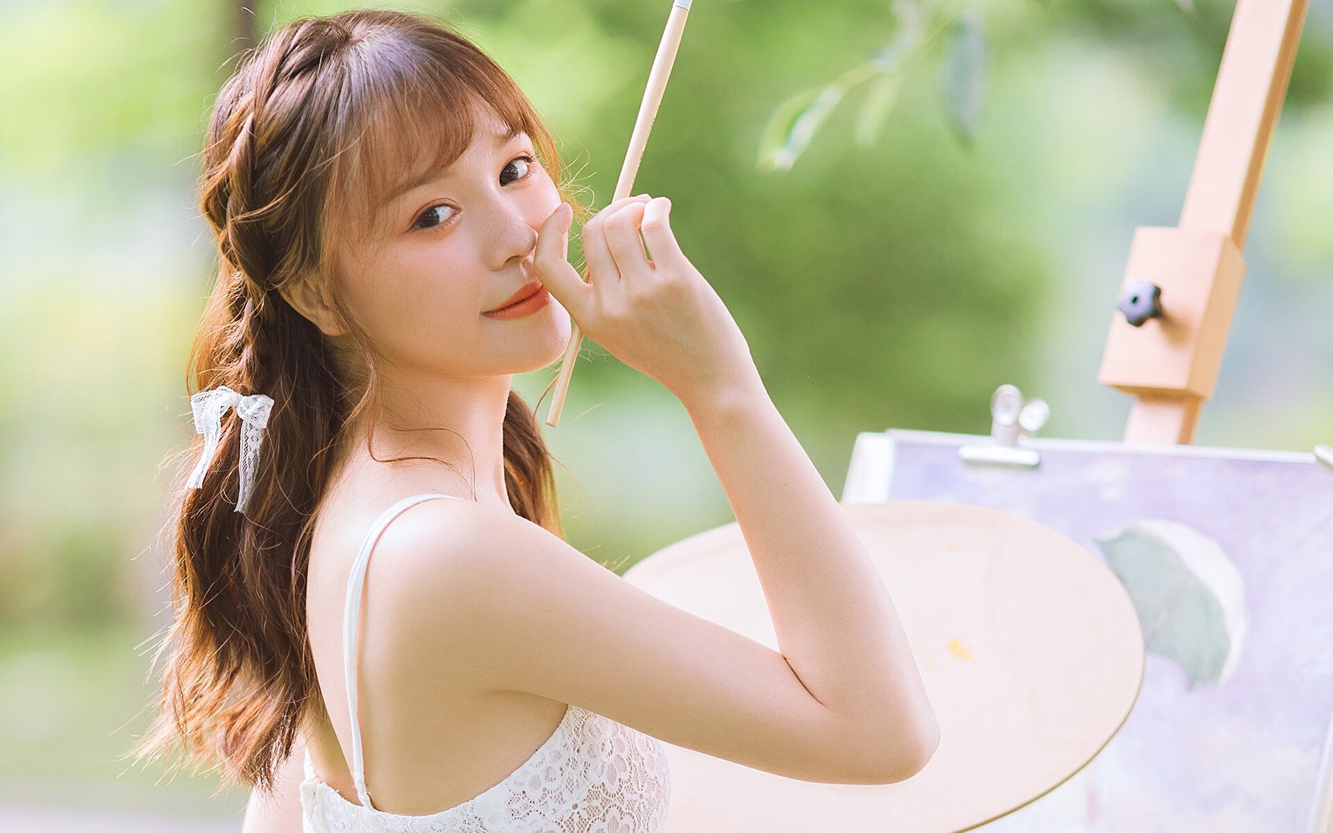 乌拉圭队在巴黎奥运会比赛中展现出快速反击战术，乌拉圭足球奥运会